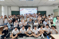 美國格林峽谷高中連續三年參訪大榮中學國際文化交流。（朱窈慧翻攝） 今（2025）年，大榮中學再度迎接來自美國猶他州格林峽谷高中（GreenCanyonHighSchool）的師生來訪，延續雙方長達三年的交流情誼。本次共有18名學生、1位老師及3位家長，共計 ...(略)
