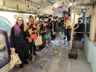 北投國中學生陪伴國際學伴參訪新北投車站(照片來源:國際學伴ICL計畫臉書粉專)北投國中學生與國際學伴相見歡(照片來源:國際學伴ICL計畫臉書粉專)北投國中學生與國際學伴參訪溫泉博物館(照片來源:國際學伴ICL計畫臉書粉專)北投國中學生與國際學伴線上交流(照 ...(略)