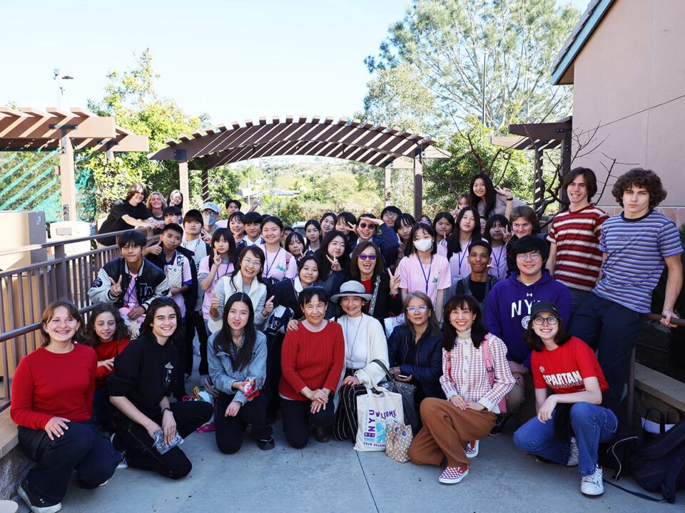 【News】Grauer School learns diplomacy, culture with international visitors