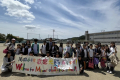 日本南小學校熱烈歡迎萬興國小的來訪臺日學生玩IceBreaker學生帶來精采的口琴表演萬興國小學生與日本學辦一起享用營養午餐臺日學生用英語進行摺紙互動臺日學生在操場遊戲臺灣學生以直笛吹奏日本動漫主題曲臺日學伴相見歡 (國立教育廣播電台) 臺北市萬興國小23 ...(略)