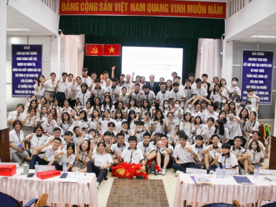【News】2022 Students Exchange Activities between Le Hong Phong High School for the Gifted in HCMC and Taipei School in HCMC