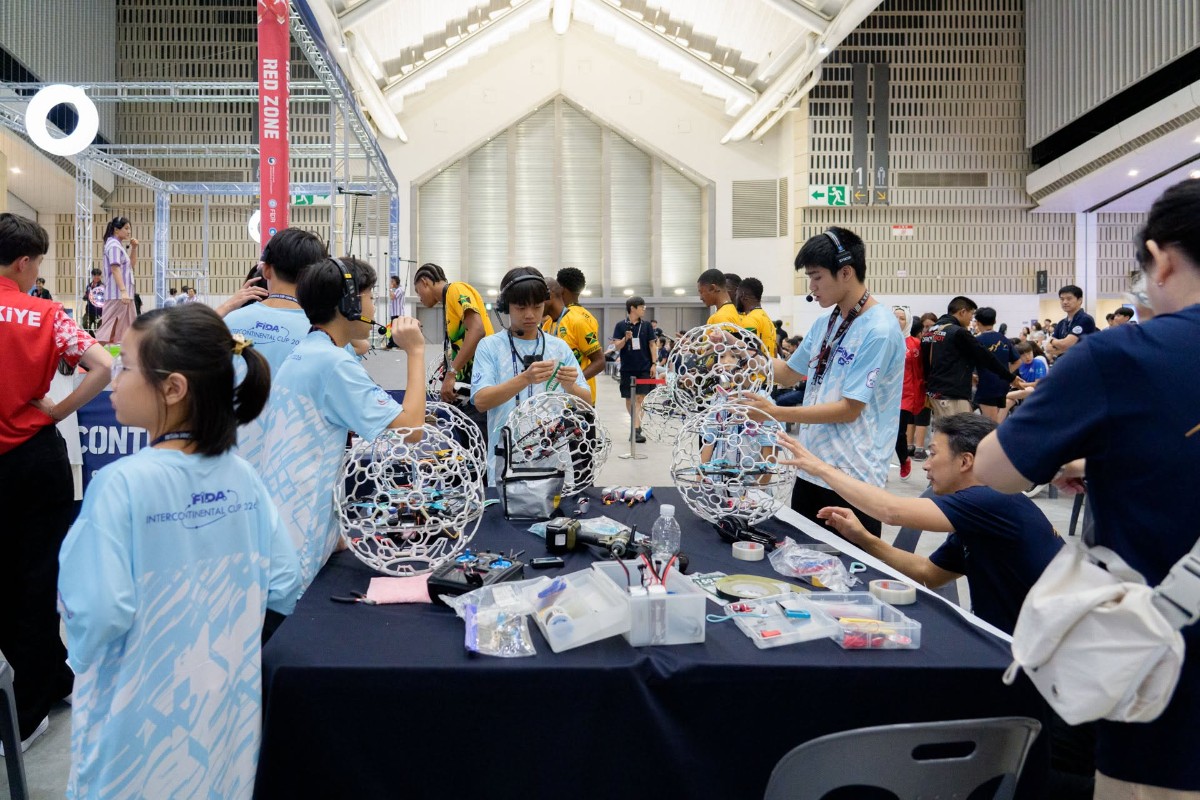 臺北市足球無人機國家代表隊備戰Cla圖片