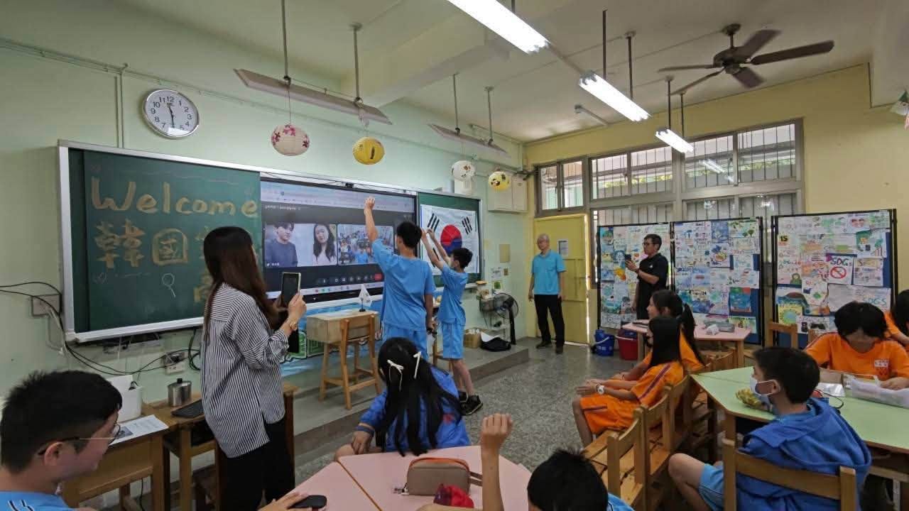 【國際交流】一箱一世界:以文化包裹開啟桃園建國國中與韓國全谷高中的跨文化 學習之旅相關照片(4)
